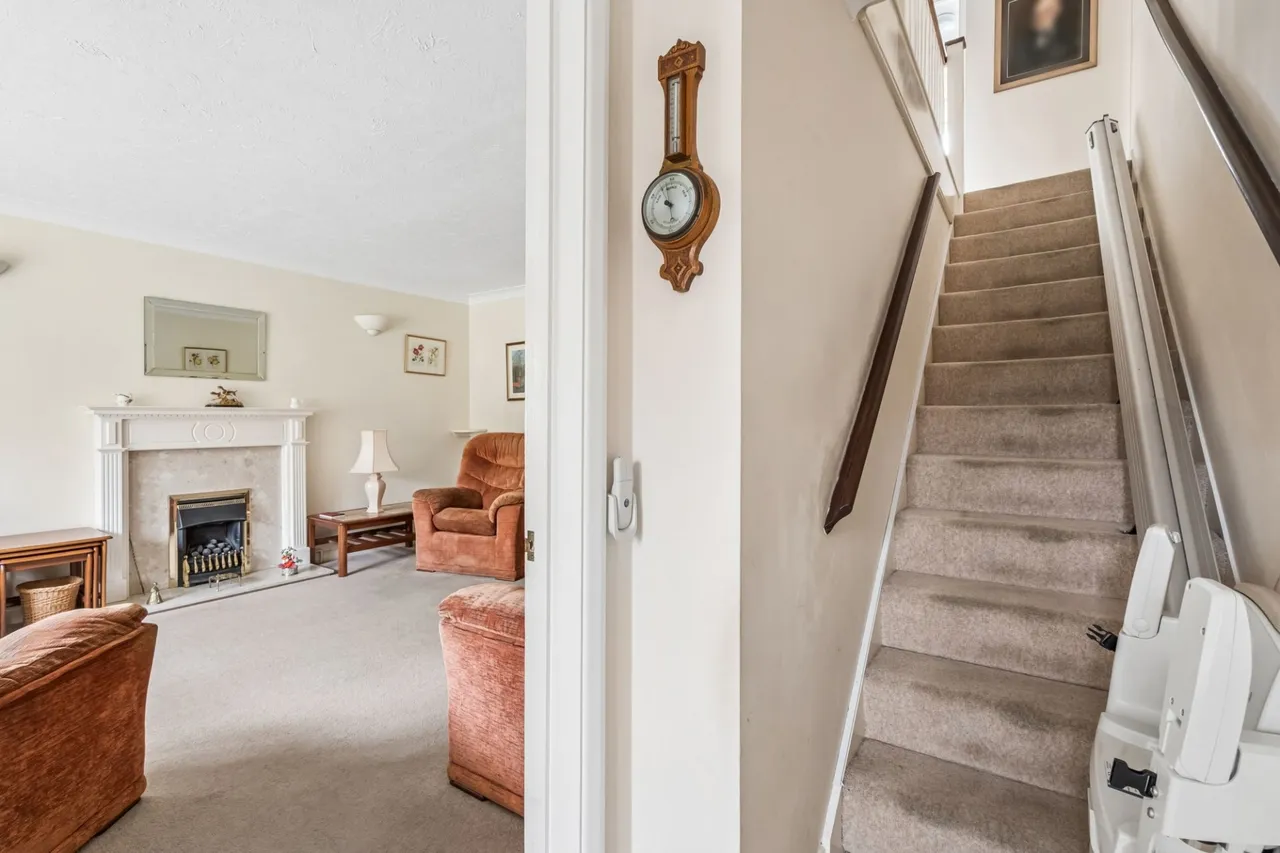 Brackenwood, Naphill, HP14, photo 21