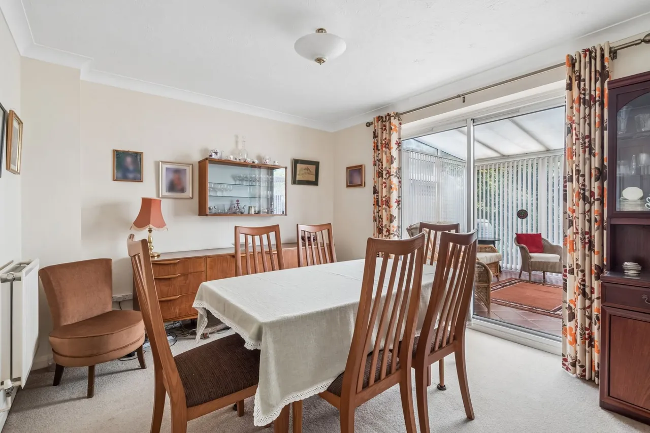 Brackenwood, Naphill, HP14, photo 23