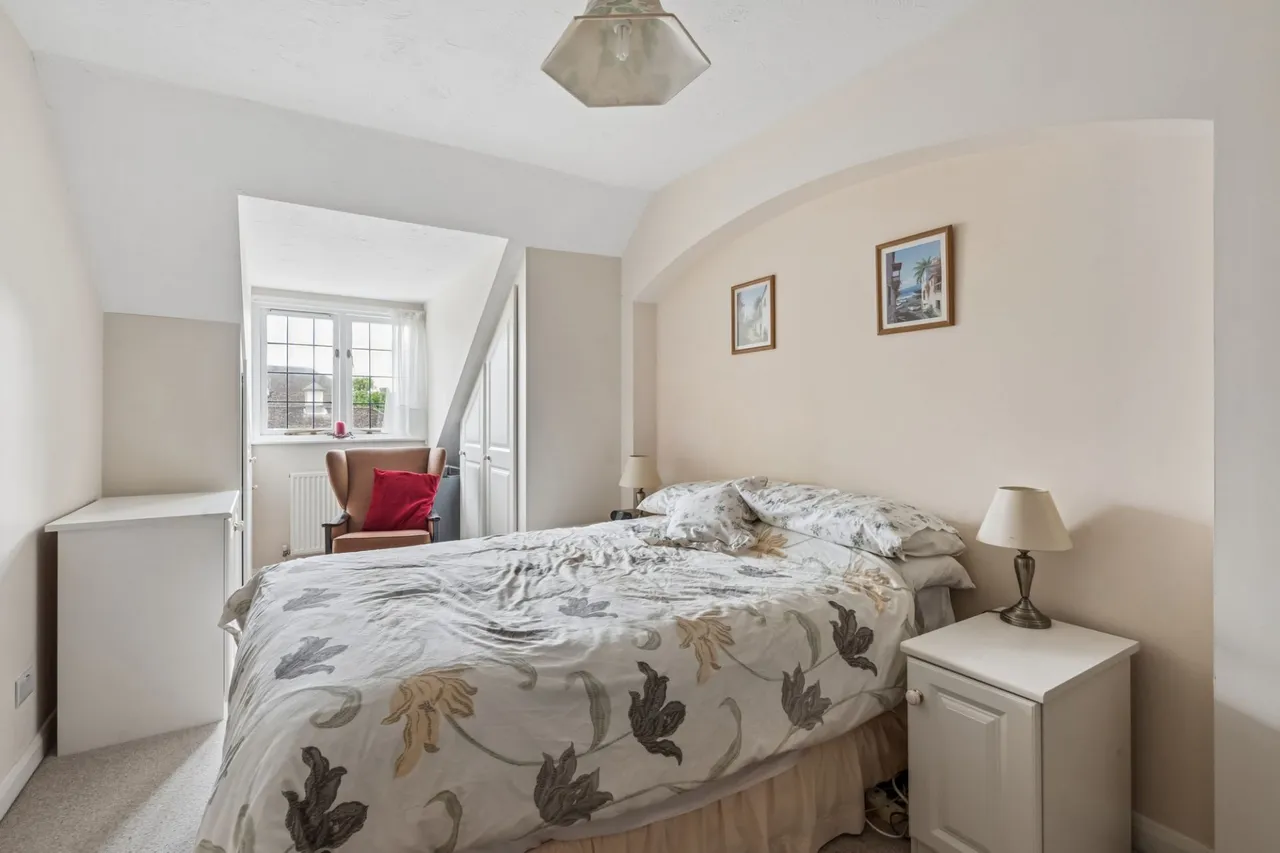 Brackenwood, Naphill, HP14, photo 11