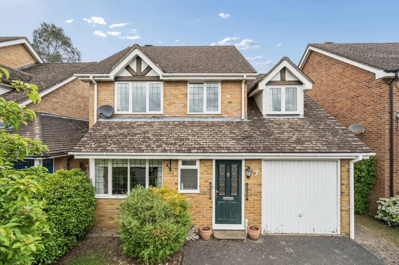 Brackenwood, Naphill, HP14, photo 25