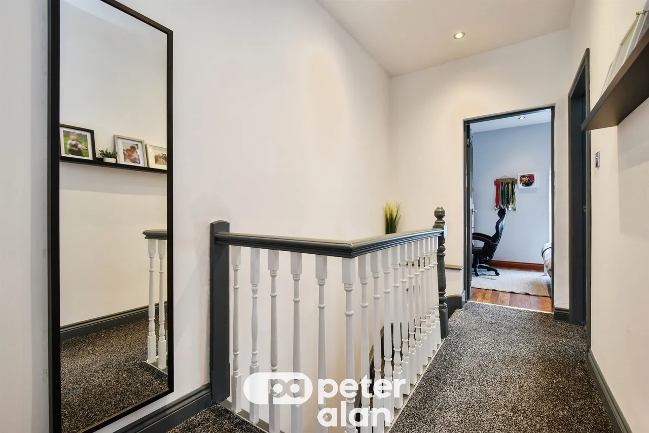 Guest Cottages Merthyr Tydfil, CF48, photo 18