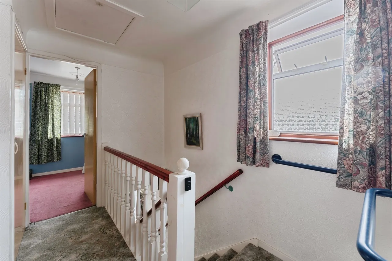 Hillfield Road, Little Sutton, CH66, photo 13