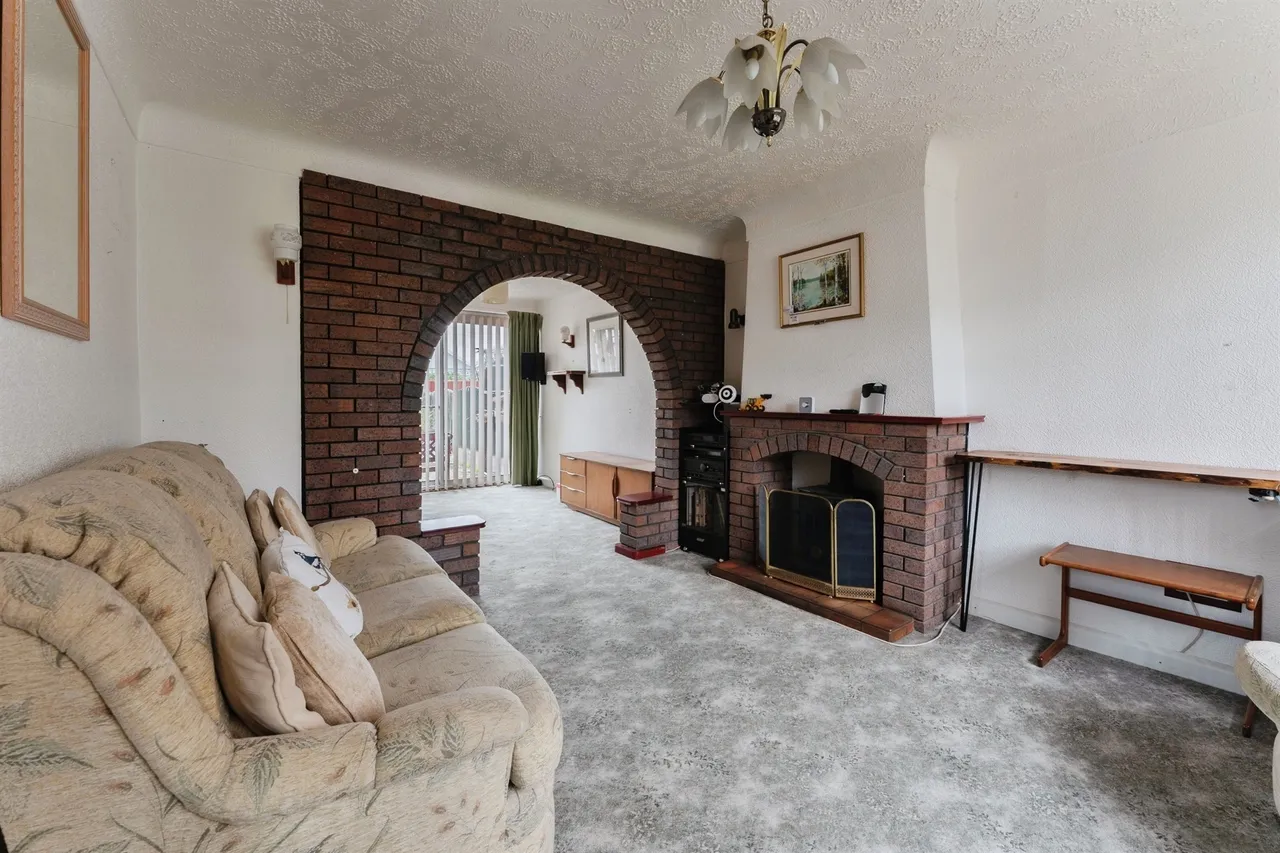 Hillfield Road, Little Sutton, CH66, photo 10