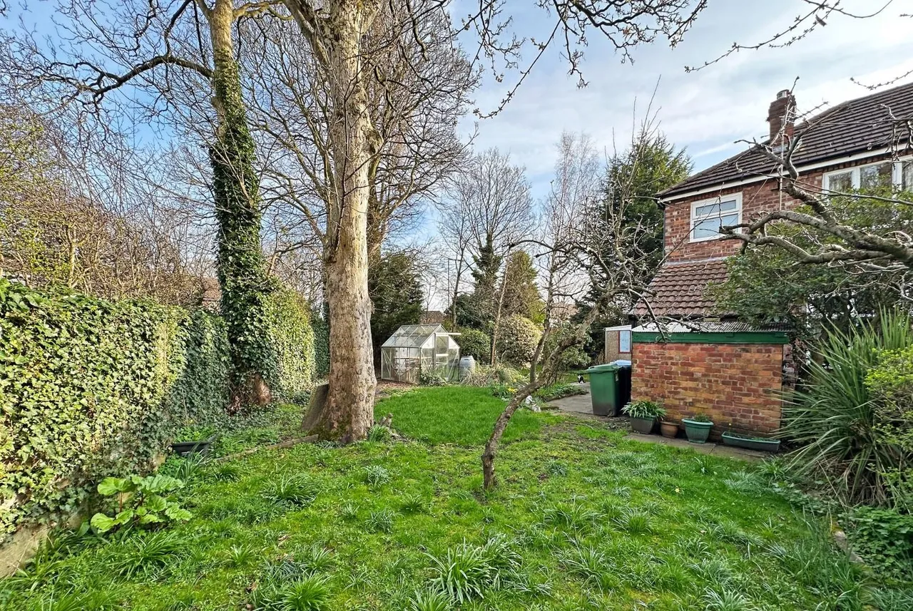 Langham Grove, Timperley, Cheshire WA15 6DY, photo 21
