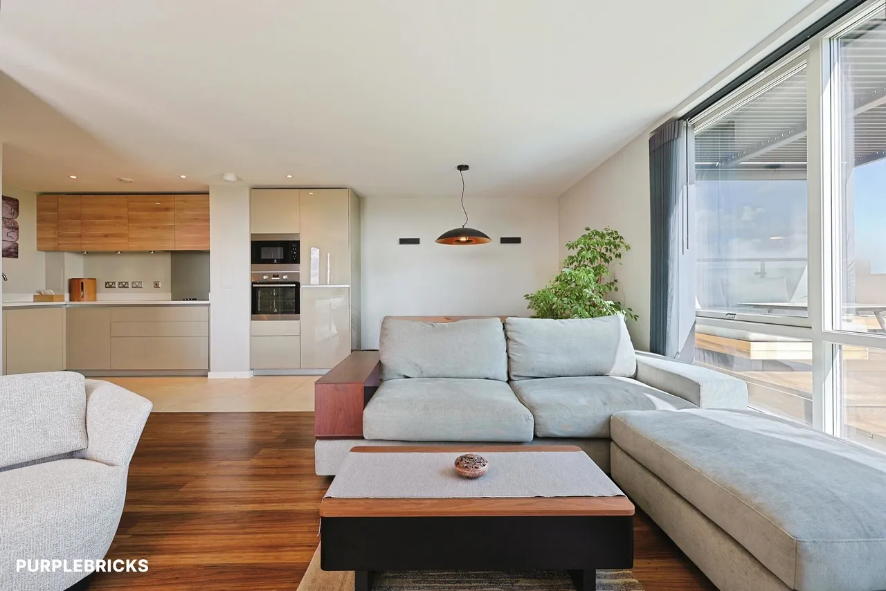 2 bed flat for sale, Bollo Bridge Road, London, W3