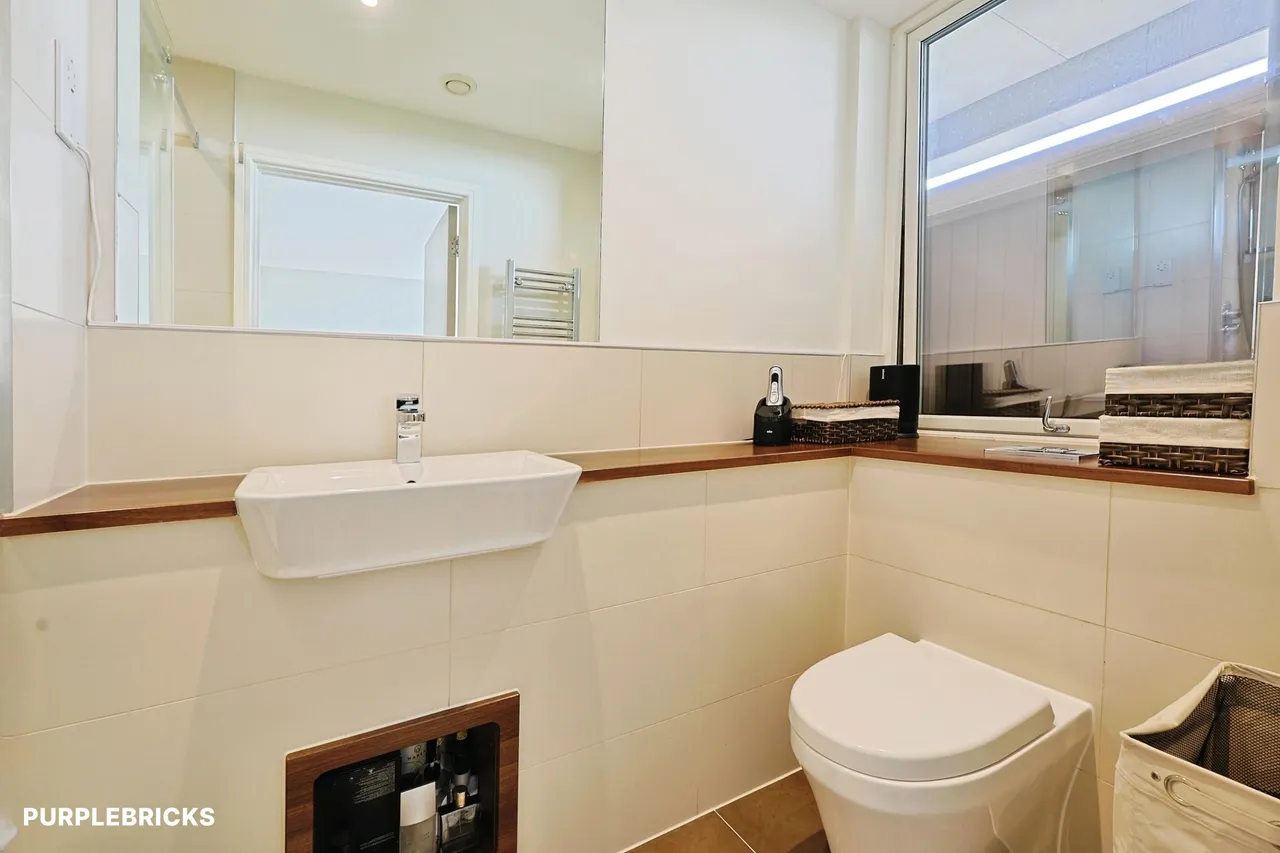 Bollo Bridge Road, London, W3, photo 19