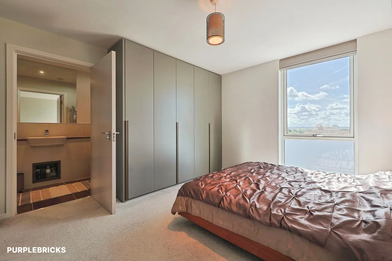 Bollo Bridge Road, London, W3, photo 16