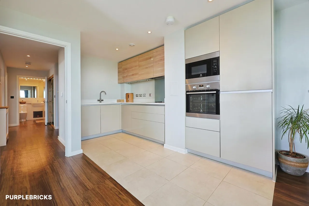 Bollo Bridge Road, London, W3, photo 8