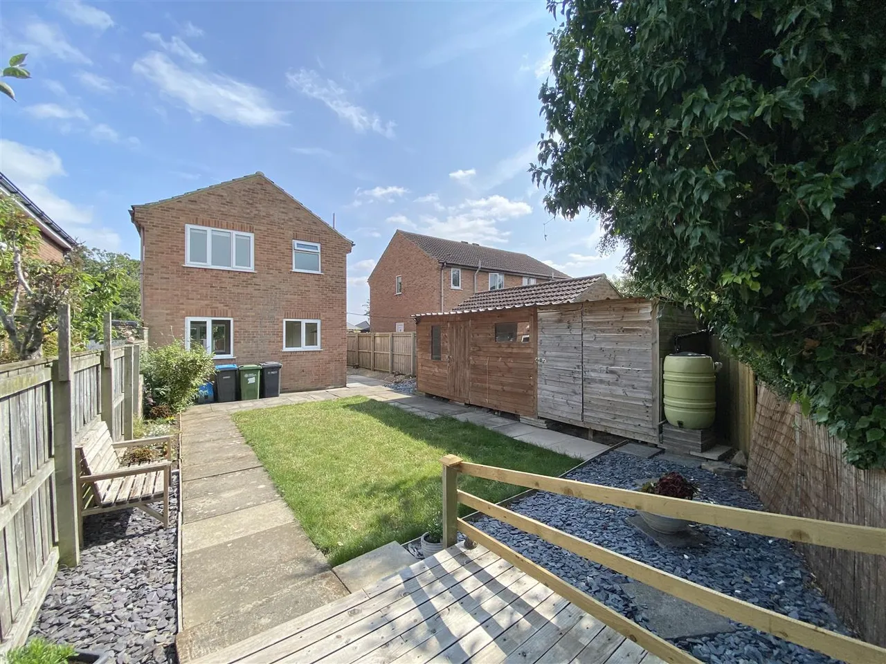 Queen Annes Drive, Bedale, photo 13