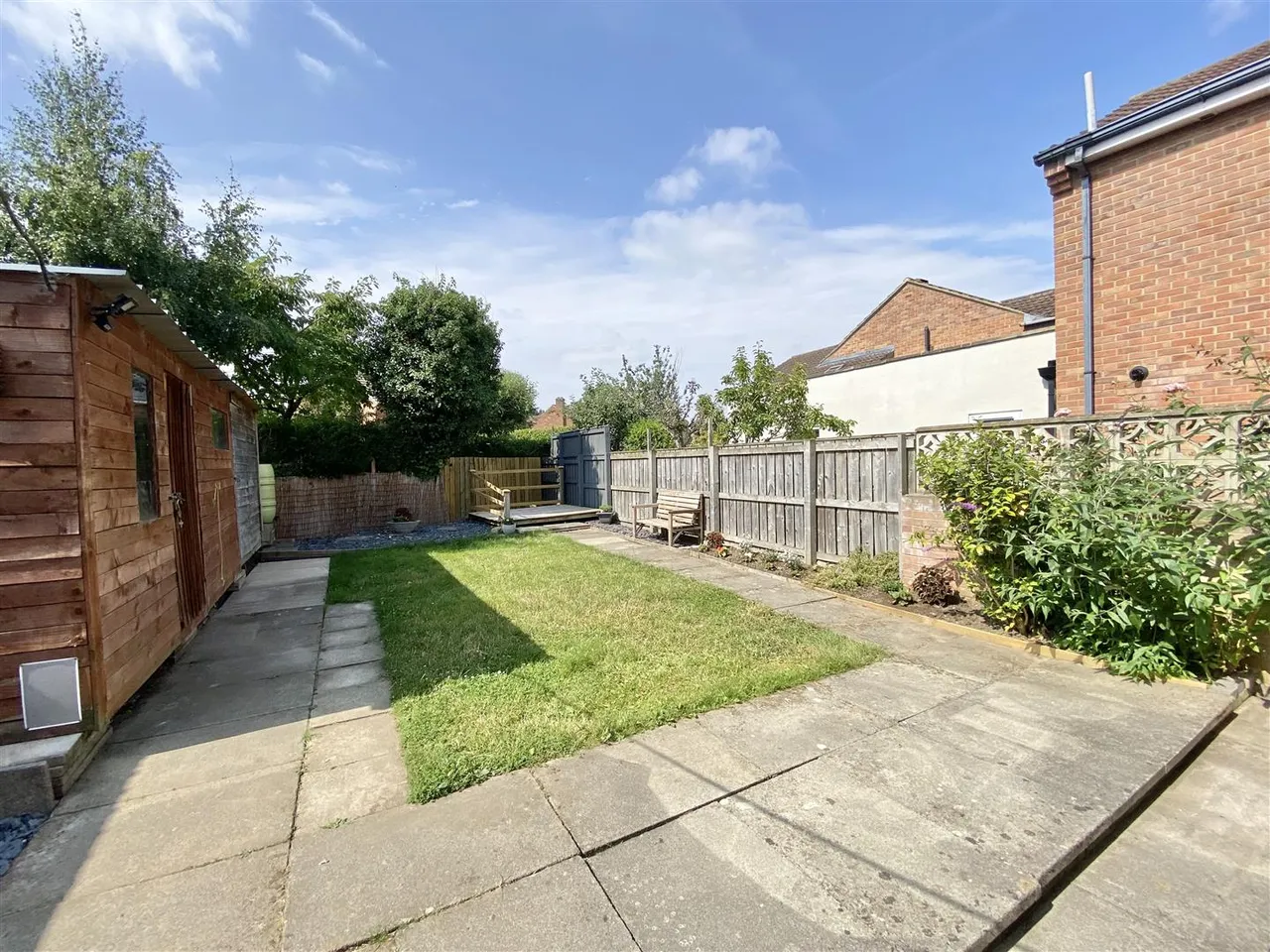 Queen Annes Drive, Bedale, photo 11