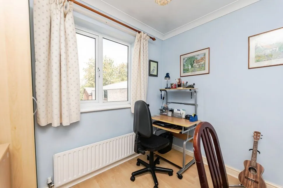Woodlands Crescent, Hemsworth, West Yorkshire, WF9, photo 7