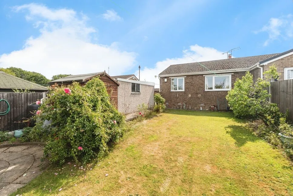 Woodlands Crescent, Hemsworth, West Yorkshire, WF9, photo 12