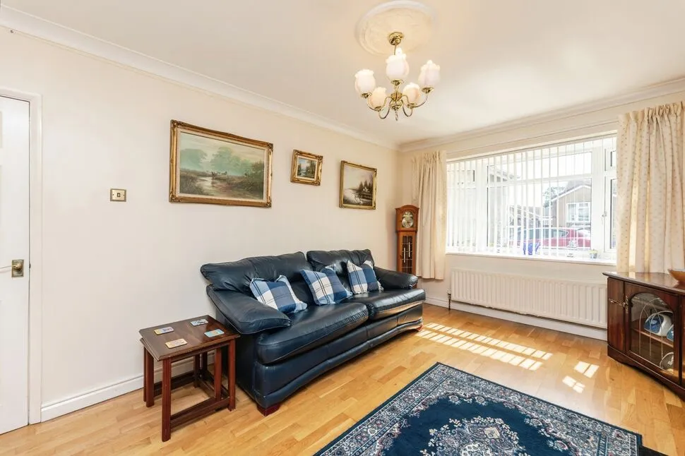 Woodlands Crescent, Hemsworth, West Yorkshire, WF9, photo 9