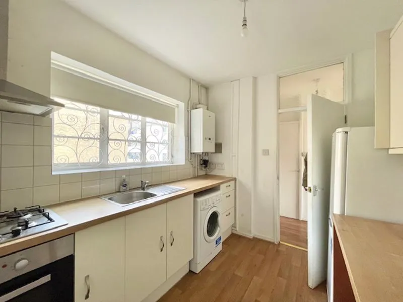 Hendre Road, London SE1 5NF, photo 4