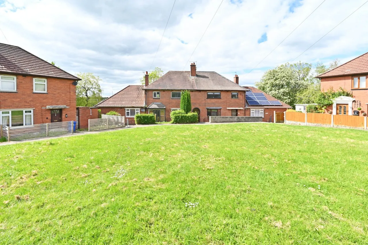 Irene Avenue, Mill Hill, Stoke On Trent, photo 2