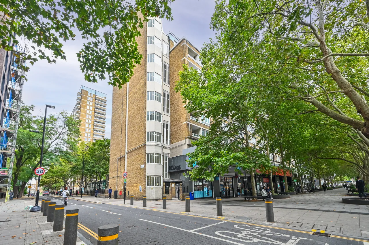 2 bed flat for sale, London, EC1V