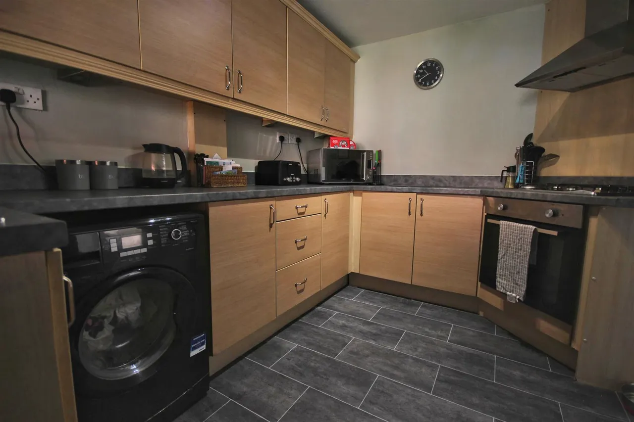 Arden Road, Beverley, photo 5
