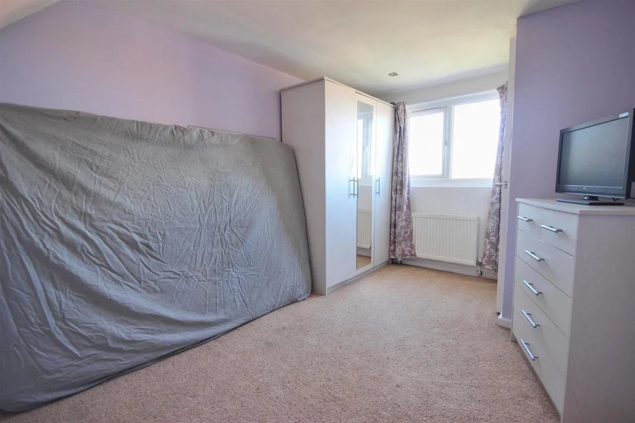 Arden Road, Beverley, photo 9