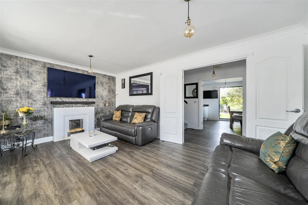 Megson Drive, Lee-On-The-Solent, photo 8