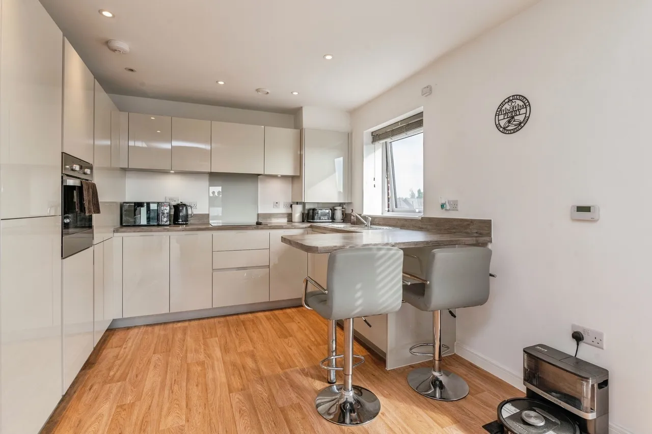Colliford Road, West Thurrock, RM20, photo 6