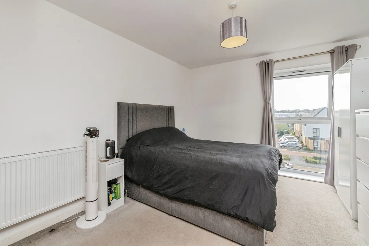 Colliford Road, West Thurrock, RM20, photo 13