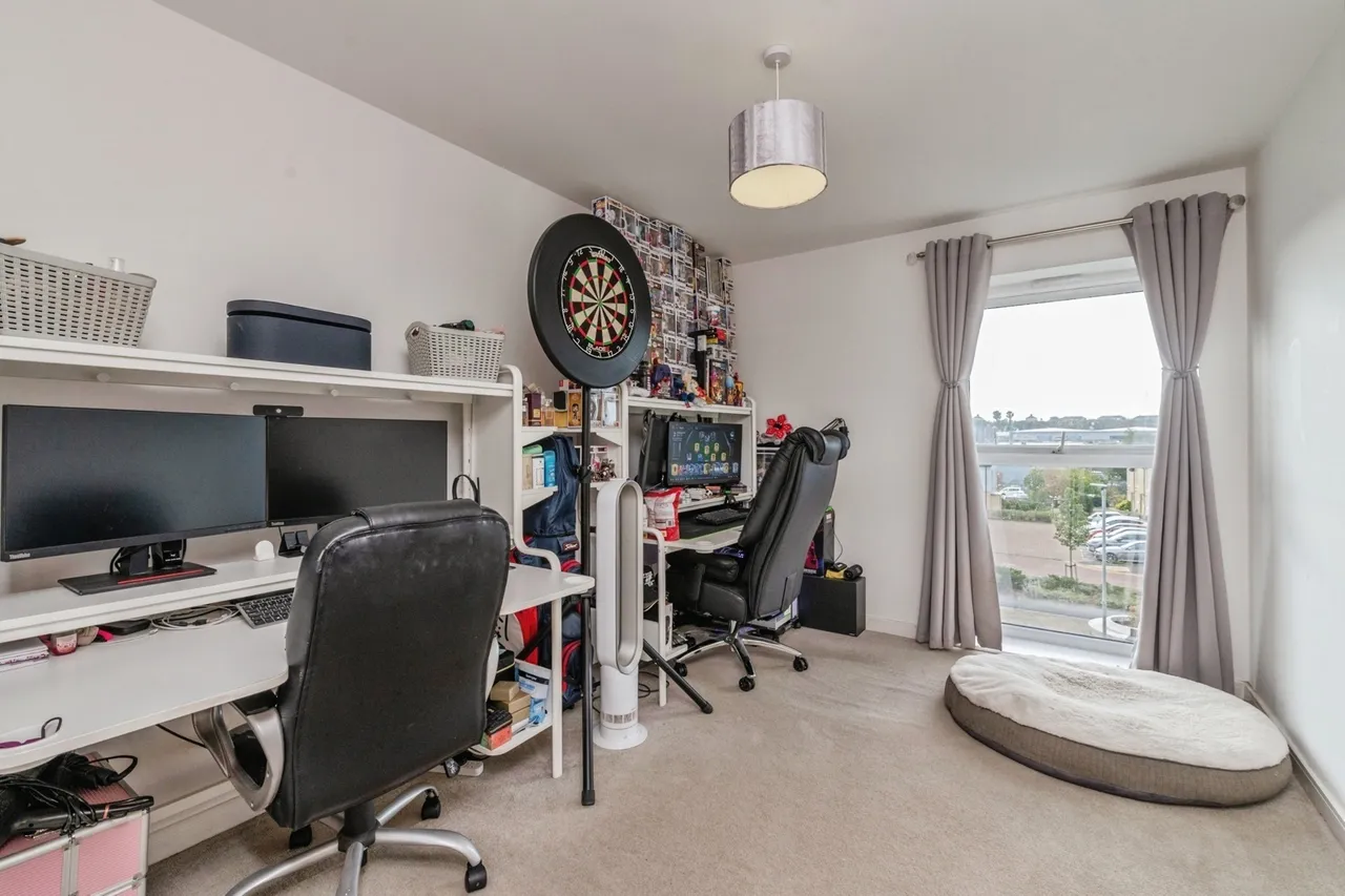 Colliford Road, West Thurrock, RM20, photo 16