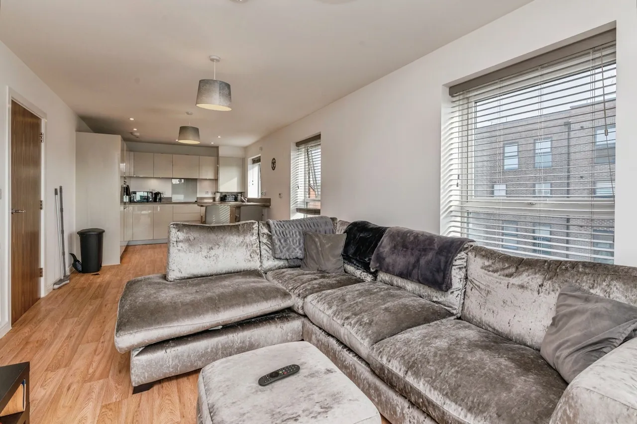 Colliford Road, West Thurrock, RM20, photo 3