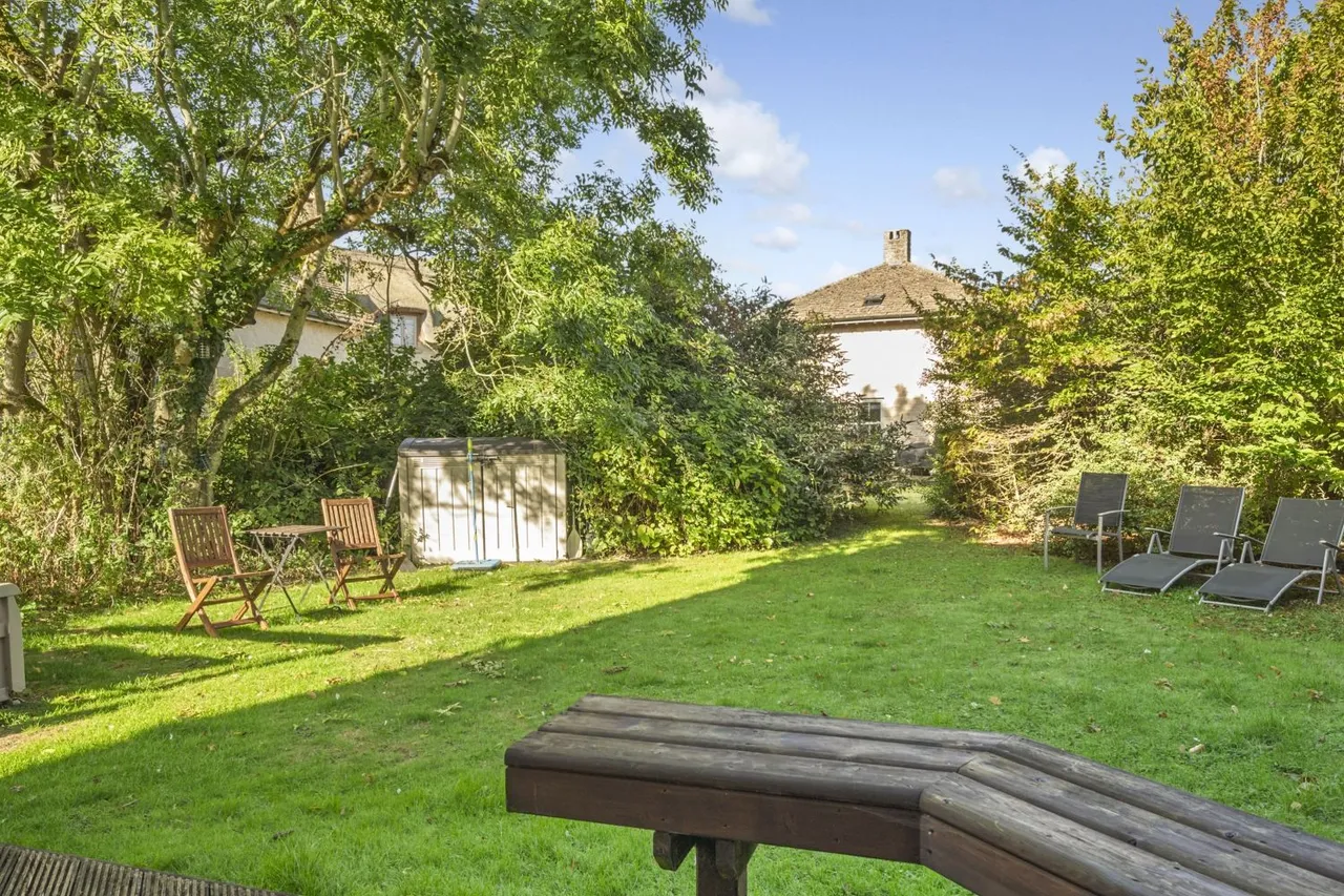 Mill Village, Lower Mill Estate, GL7, photo 2