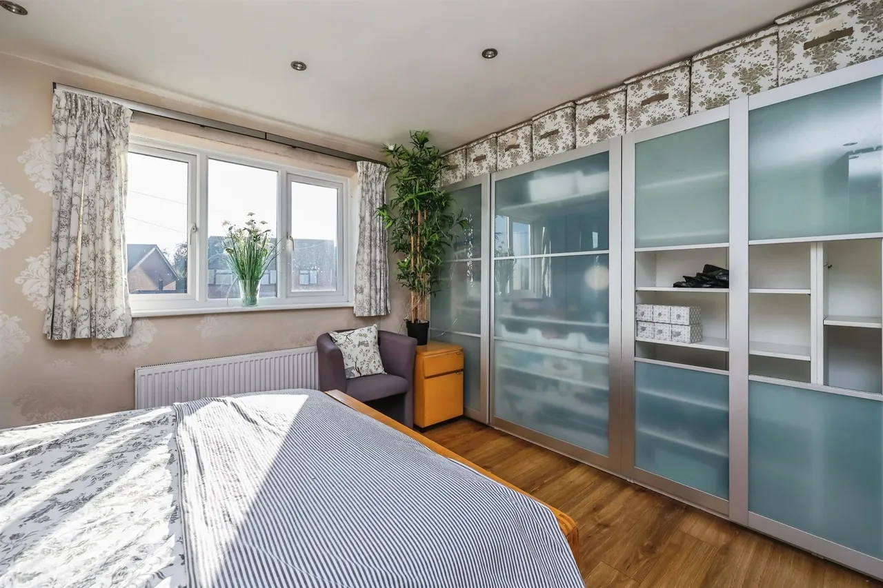Heathfield Avenue, Ilkeston, DE7, photo 13