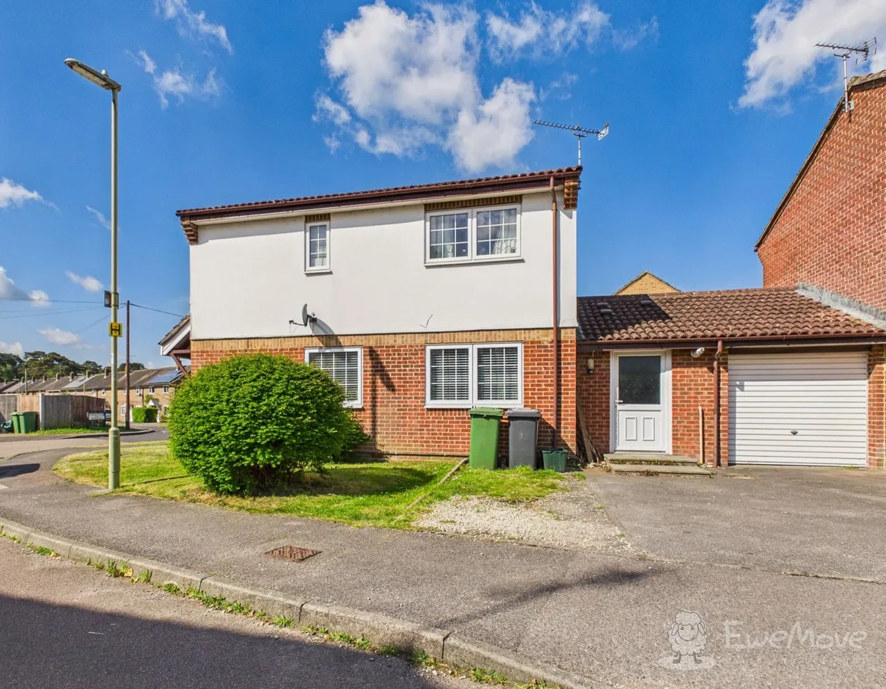 Grasmere Close, Bordon, GU35, photo 2