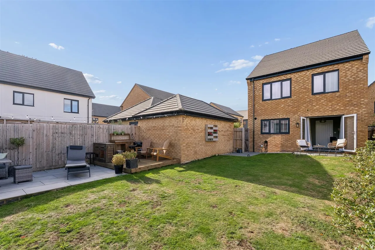 Winterbottom Way, Olney, photo 21