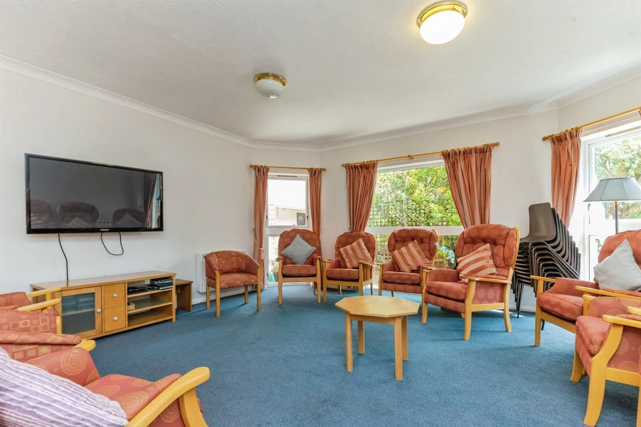 Castle Road, Clacton-On-Sea, CO15, photo 10