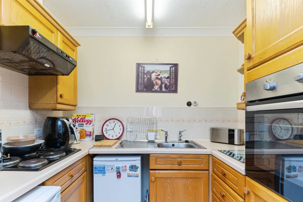Castle Road, Clacton-On-Sea, CO15, photo 4