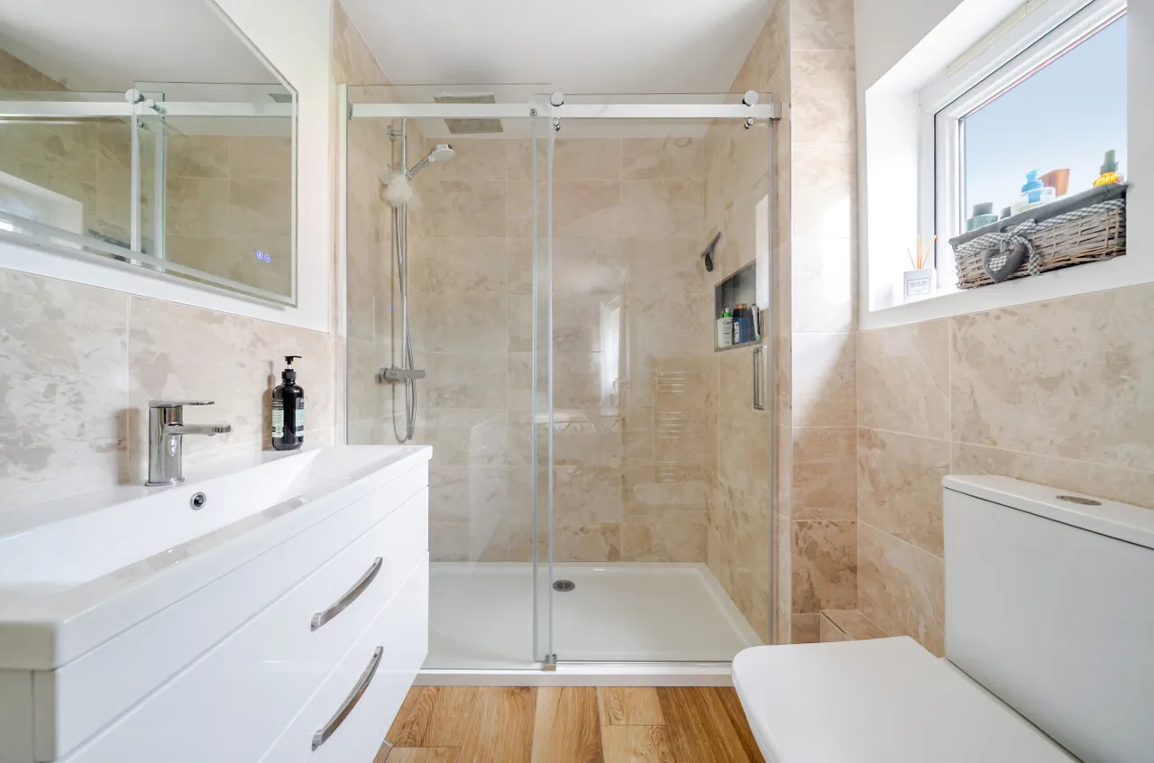 Goldcrest Way, Four Marks, GU34, photo 8