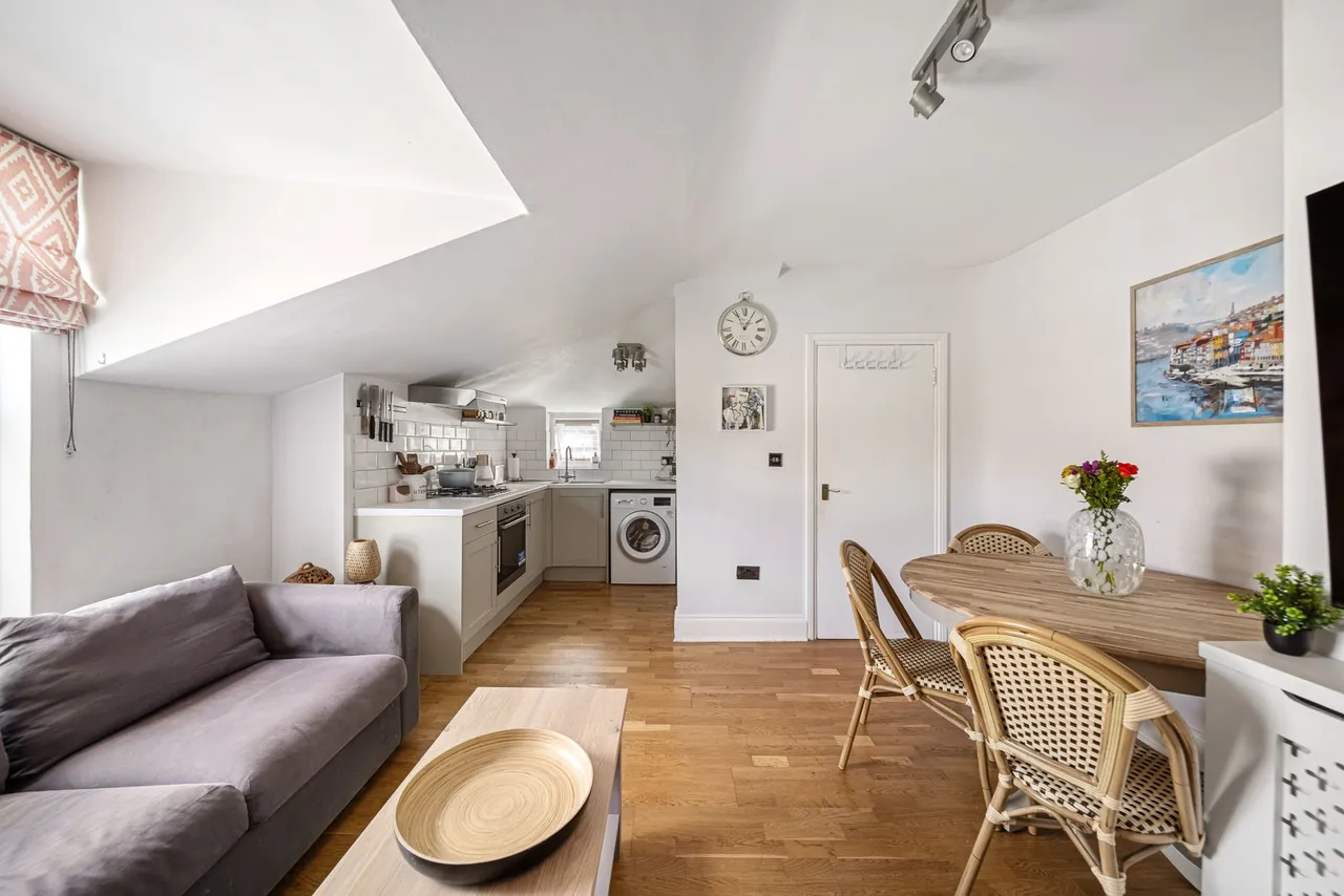 Courthill Road, London, SE13, photo 12