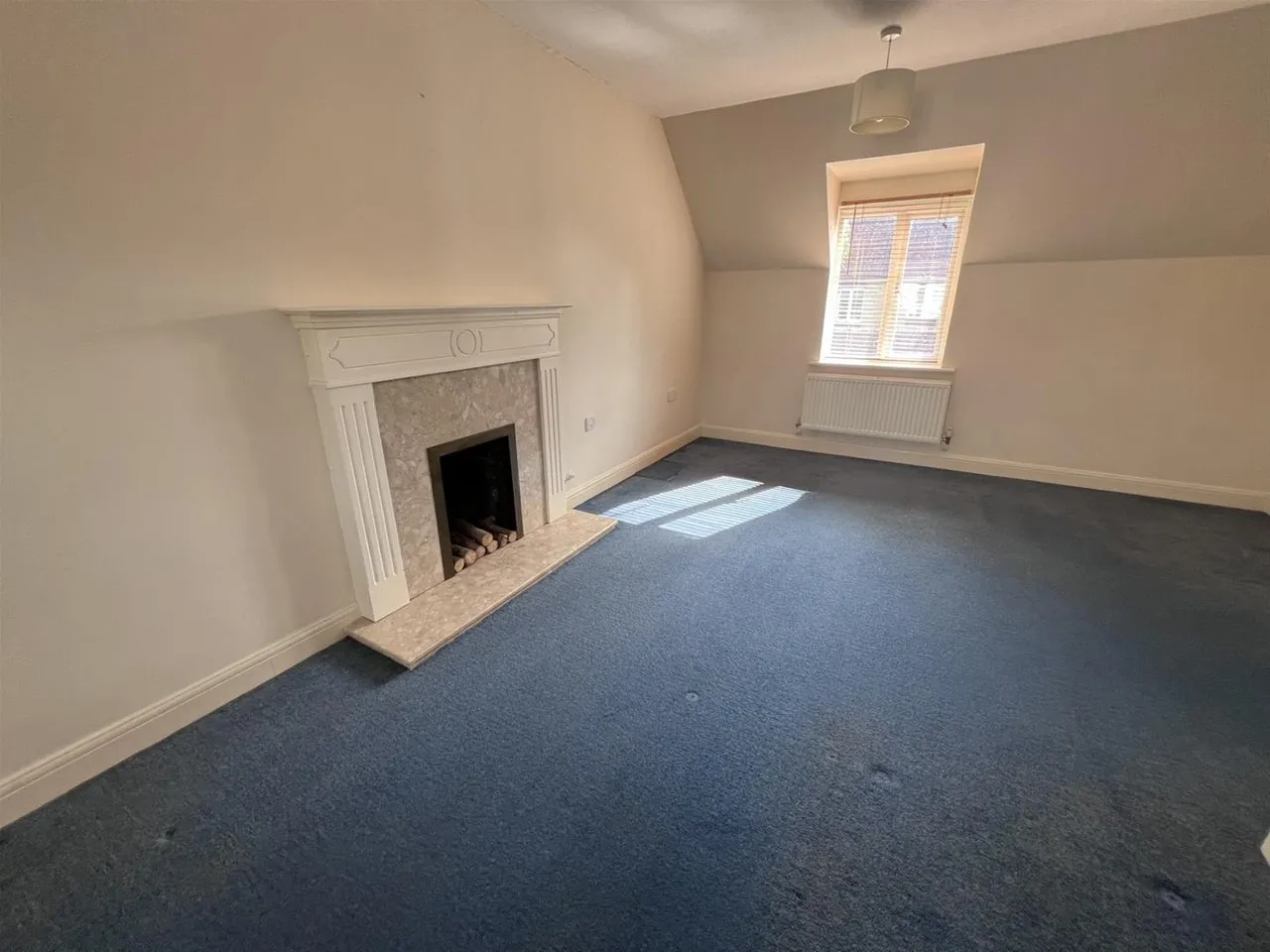 Marlott Road Gillingham, Dorset SP8 4FA, photo 3