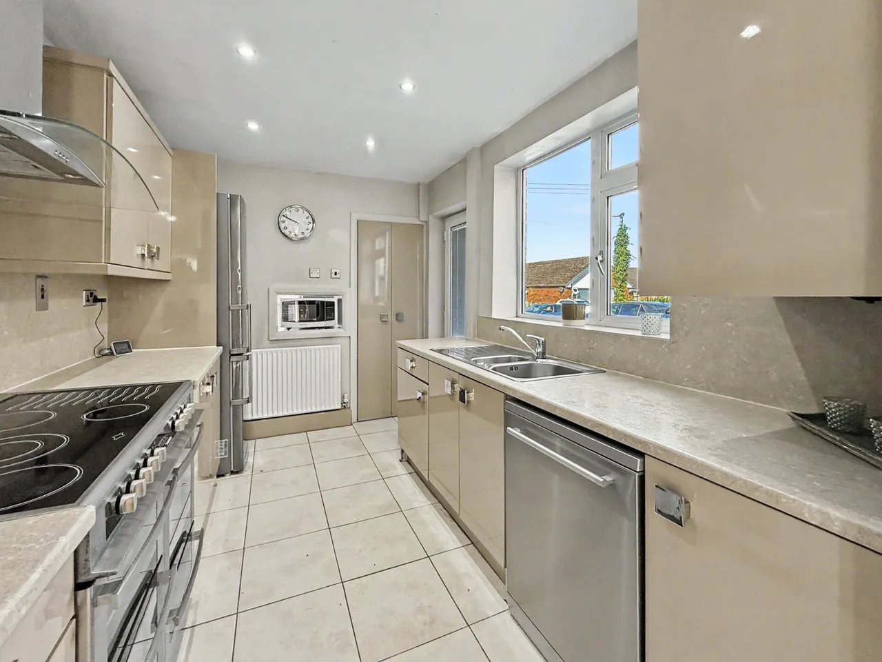 Parkstone Avenue, Whitefield, M45, photo 6