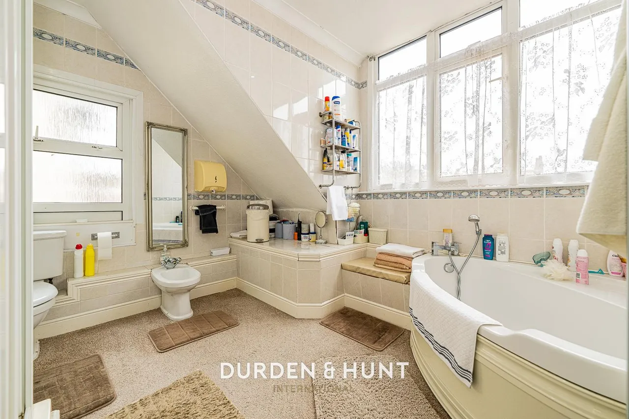 Grosvenor Road, Westcliff-On-Sea, SS0, photo 23