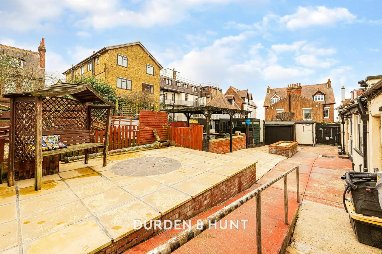 Grosvenor Road, Westcliff-On-Sea, SS0, photo 27