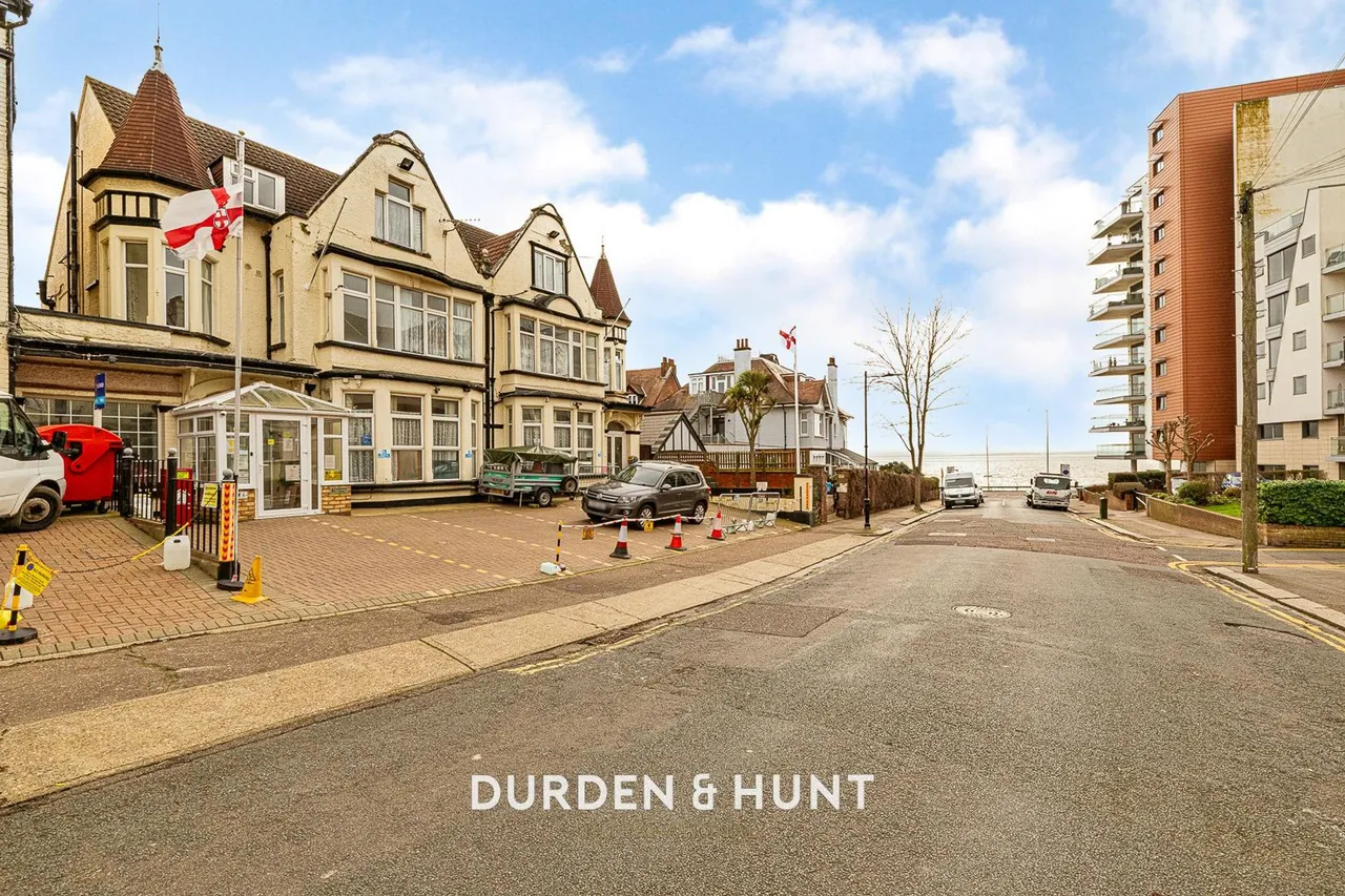 Grosvenor Road, Westcliff-On-Sea, SS0, photo 29