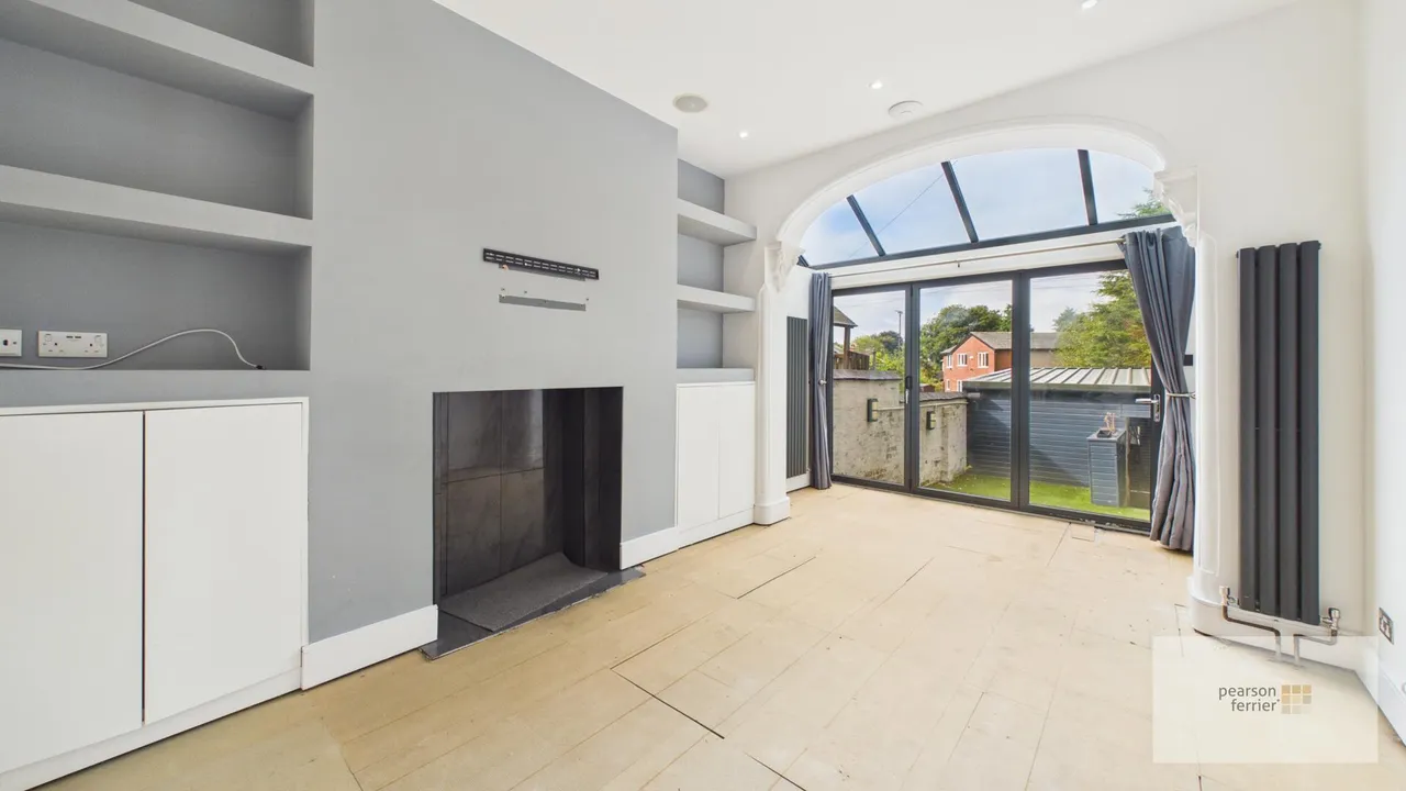 Walmersley Road, Bury, BL9 5DJ, photo 2