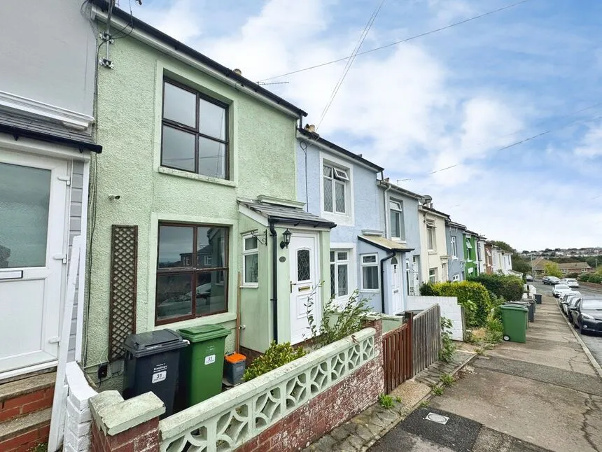 2 bed house for sale, Pilot Road, Hastings, TN34