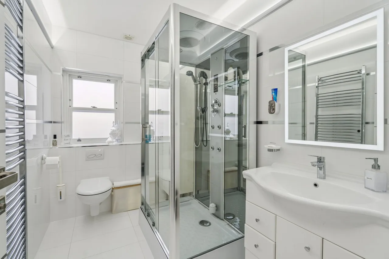Elmwood Park, Gerrards Cross, SL9, photo 24