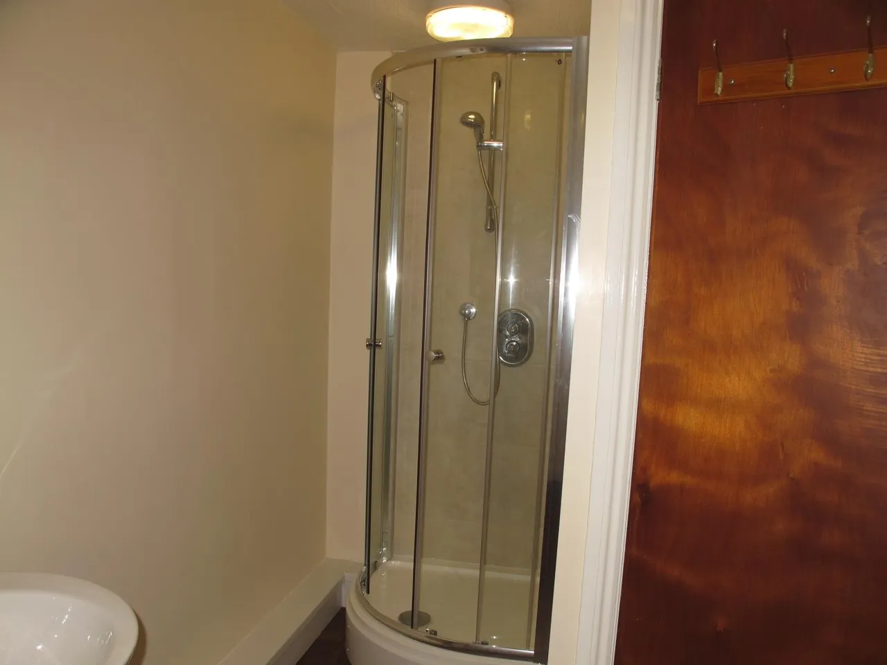 Bingley Road, Shipley, BD18, photo 6