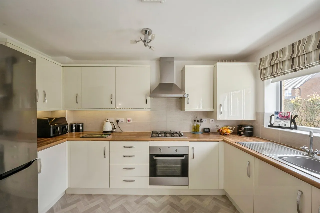 West Moor Croft, Goldthorpe, Rotherham, photo 6