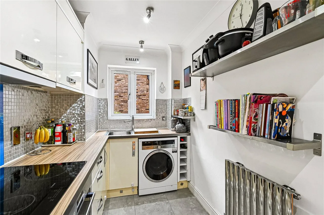 The Avenue, Beckenham, BR3, photo 9