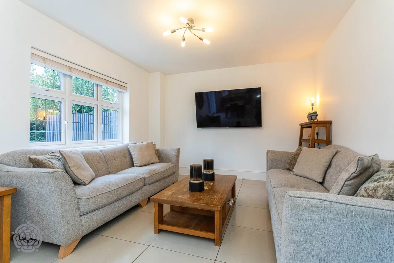 Chipping Close, Culcheth, Warrington, WA3 4FW, photo 3