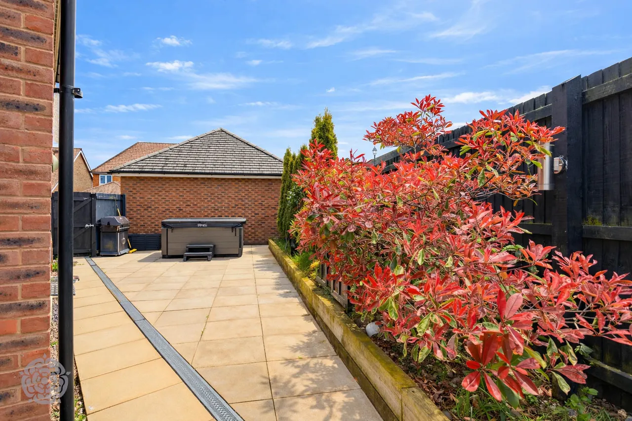 Chipping Close, Culcheth, Warrington, WA3 4FW, photo 38