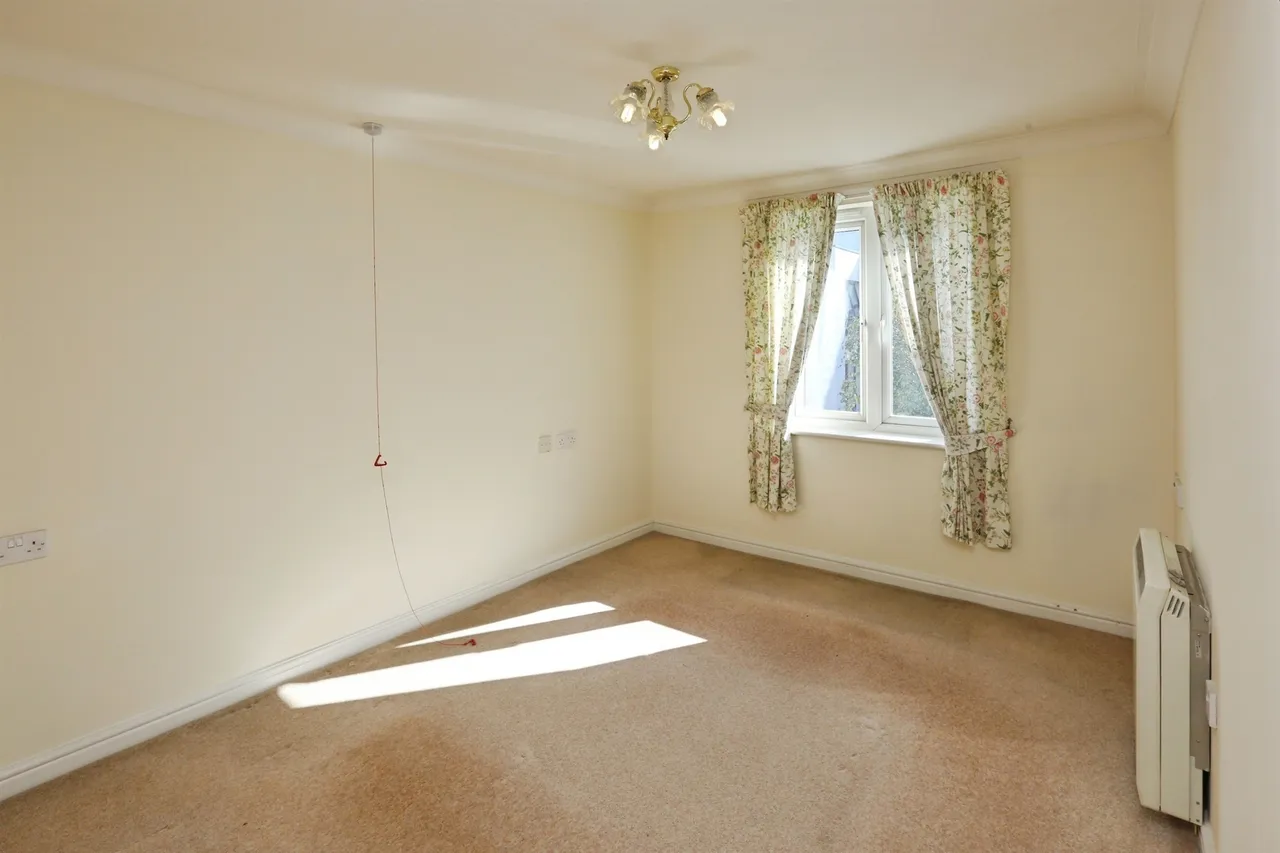 Archers Road, Eastleigh, SO50, photo 7