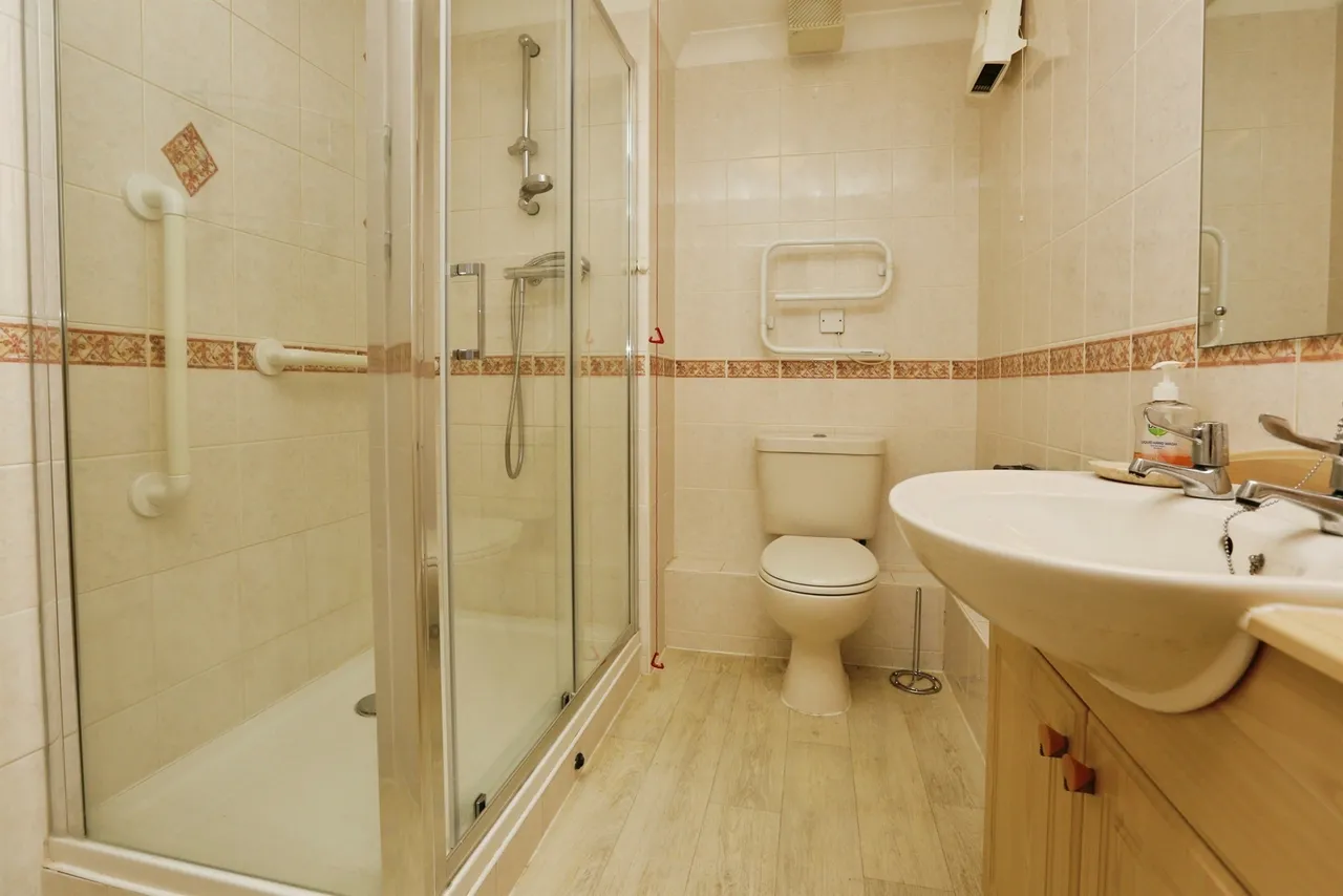 Archers Road, Eastleigh, SO50, photo 13